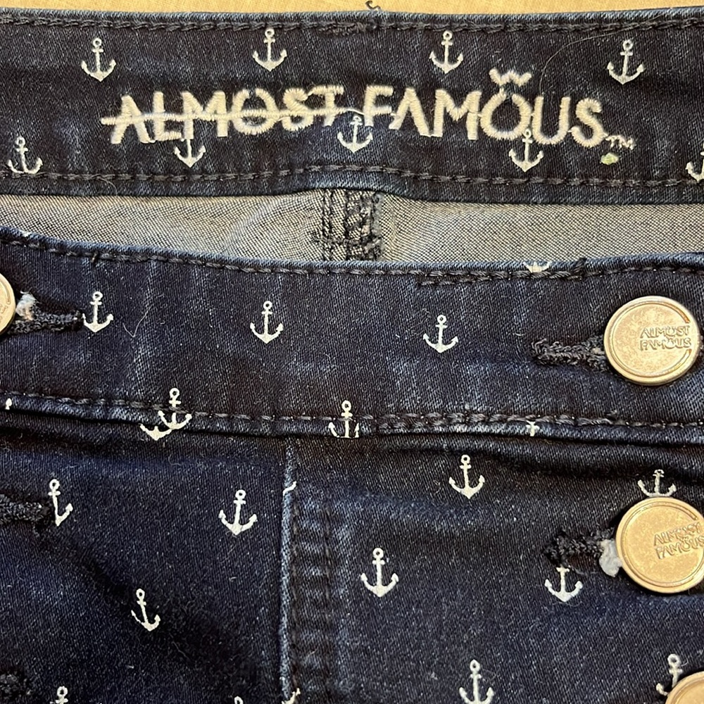Almost Famous Navy White Shorts Anchor - Picture 4 of 5